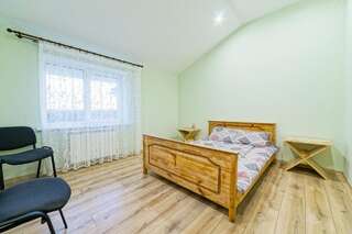 Дома для отпуска Новый коттедж с баней и беседкой возле Минска Острошицкий городок Дом с 4 спальнями-13